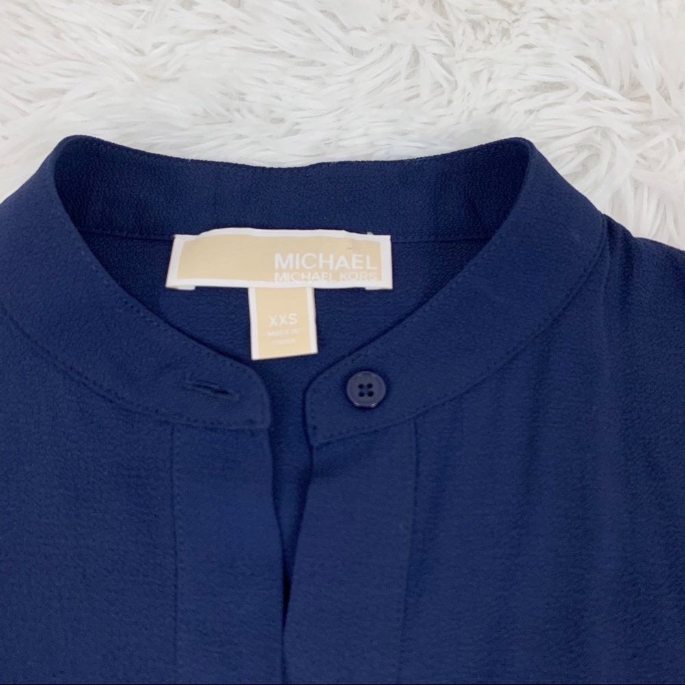 Michael Kors bell sleeve pleated button front dress navy blue - Picture 4 of 10